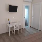 Dimora Sorriso Apartment *